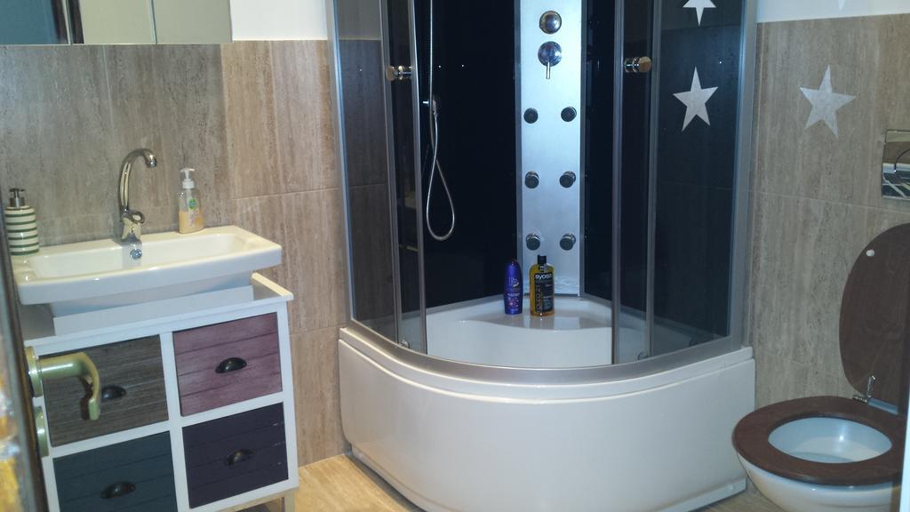 Luxury Central Apartment In ซีบิว ภายนอก รูปภาพ