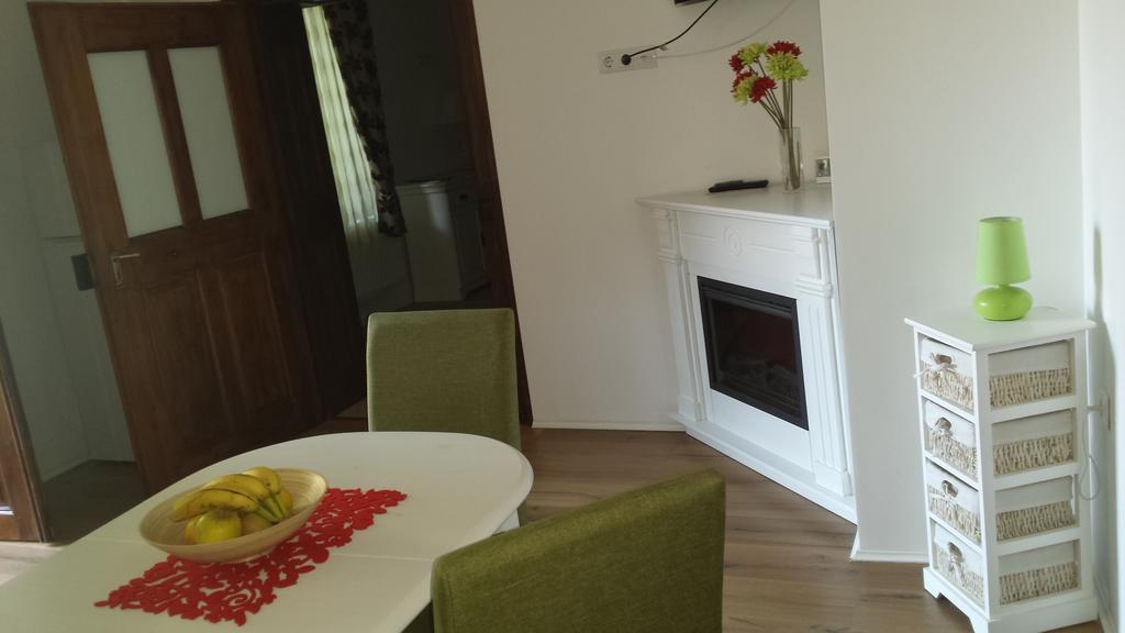Luxury Central Apartment In ซีบิว ภายนอก รูปภาพ